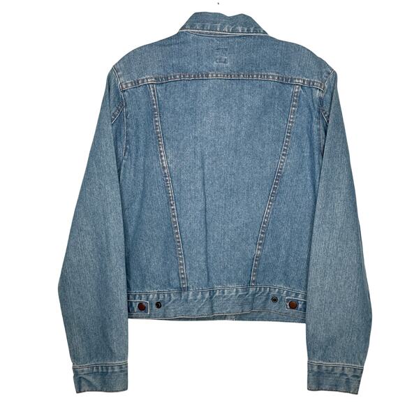 Vintage Y2K GAP Denim Trucker Jacket Light Wash Size L (2001)
Unisex - Picture 3 of 12